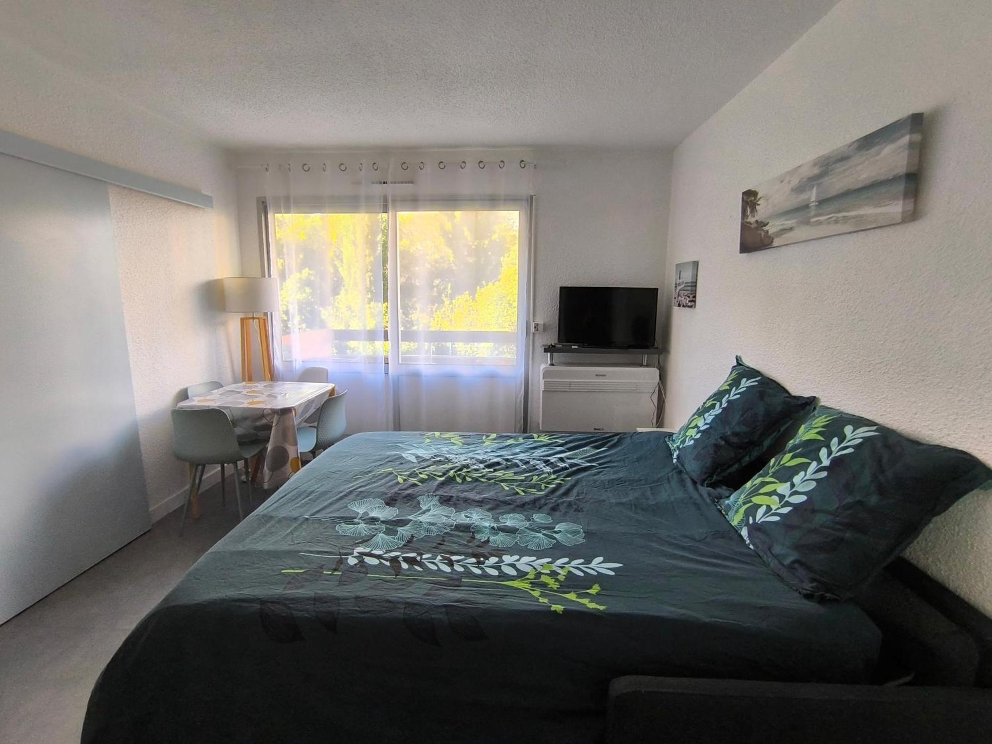 Apartament La Desirade Avec Parking- Port - Wifi Couchage En 160 Neuf Agde Zewnętrze zdjęcie